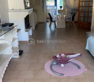  Maison � vendre 6 pi�ces 200 m�