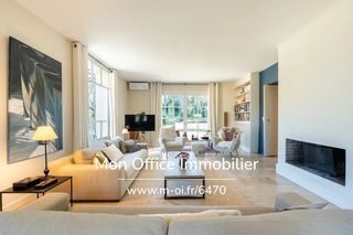  Propri�t�/ch�teau � vendre 6 pi�ces 258 m�