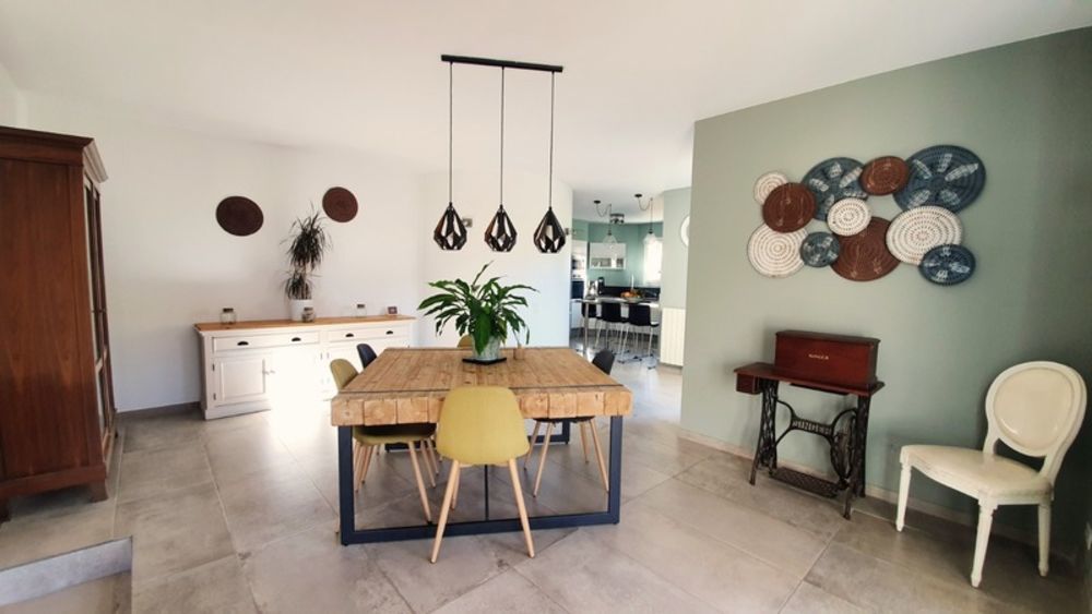 � vendre  Maison P�rols (34470)