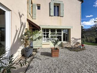  Maison � vendre 5 pi�ces 135 m�