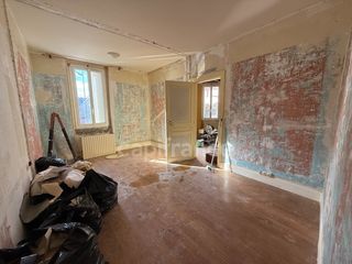  Immeuble � vendre 6 pi�ces 162 m�