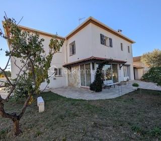  Maison � vendre 8 pi�ces 210 m�