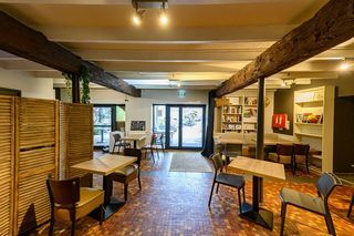  Immeuble � vendre 12 pi�ces 460 m�