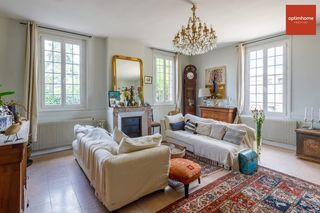  Propri�t�/ch�teau � vendre 11 pi�ces 260 m�