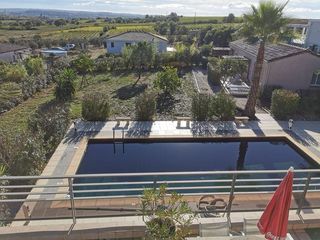  Villa � vendre 6 pi�ces 140 m�