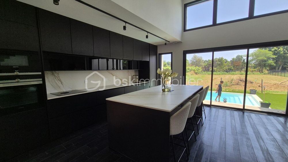 � vendre  Villa Saint-Cyprien (66750)