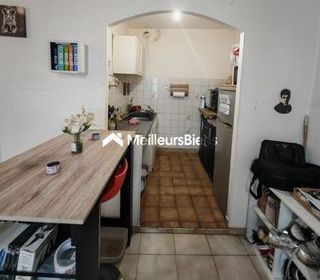  Immeuble � vendre 7 pi�ces 168 m�