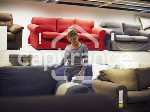 A louer proche de LILLE (59) - Local 657 m2 en retail park - Axe passant 8213 59000 Lille