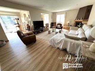  Villa � vendre 7 pi�ces 207 m�