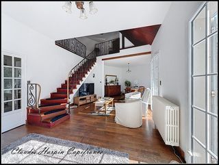  Maison � vendre 8 pi�ces 220 m�