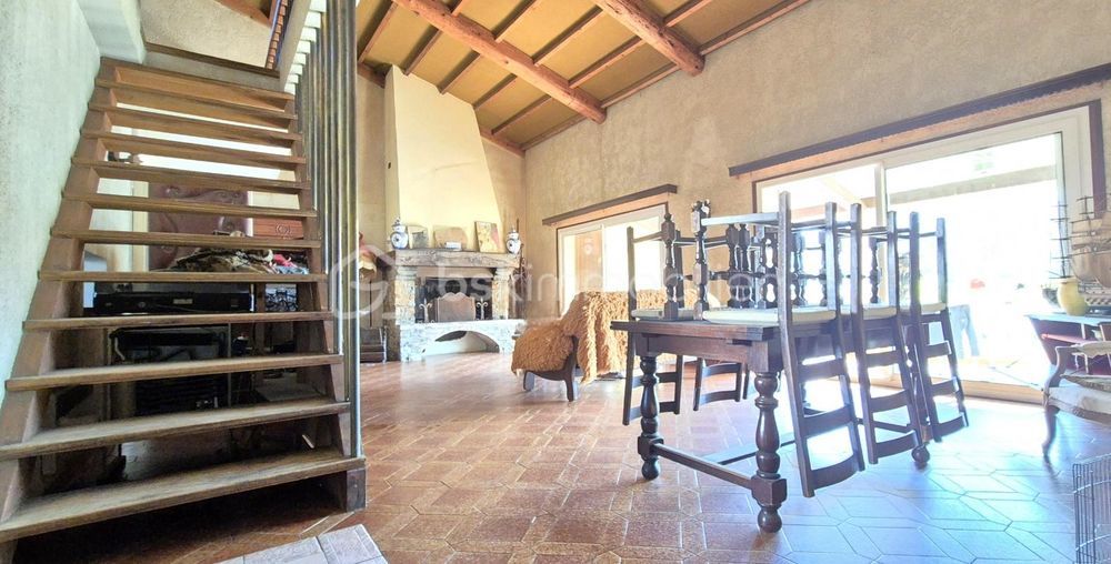 � vendre  Propri�t�/ch�teau Bormes-les-Mimosas (83230)