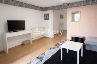  Immeuble � vendre 330 m�