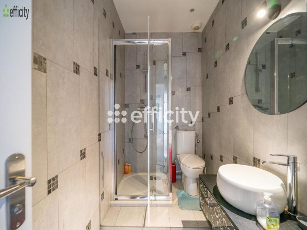 � vendre  Loft Issy-les-Moulineaux (92130)