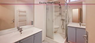  Appartement � vendre 8 pi�ces 222 m�