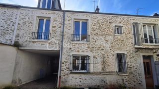  Maison � vendre 8 pi�ces 180 m�