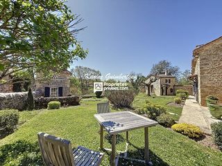  Maison � vendre 7 pi�ces 256 m�