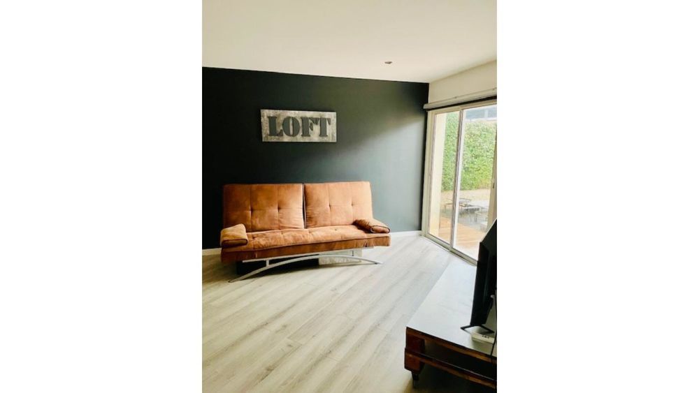 � vendre  Maison M�ze (34140)