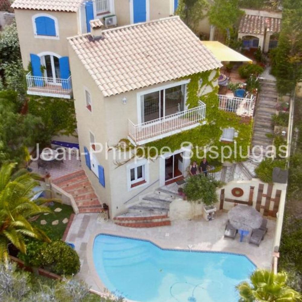 � vendre  Maison Saint-Cyr-sur-Mer (83270)