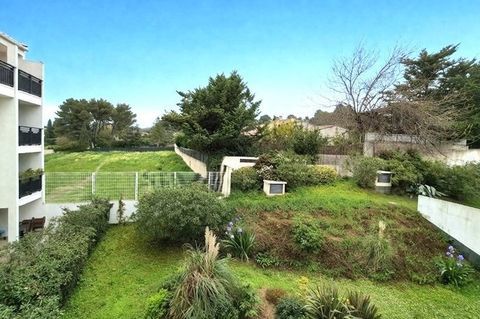   Appartement T2 - balcon - garage 13011 Appartement - 2 pi�ce(s) - 42 m�