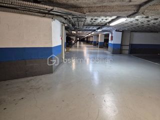  Parking / Garage � vendre 45 m�