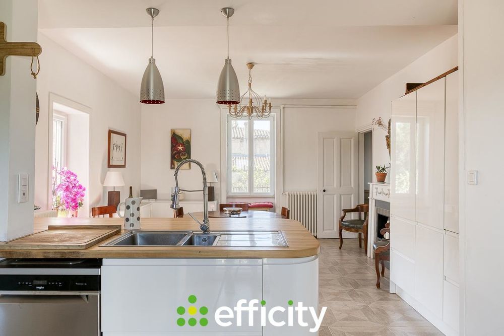 � vendre  Propri�t�/ch�teau Gleiz� (69400)