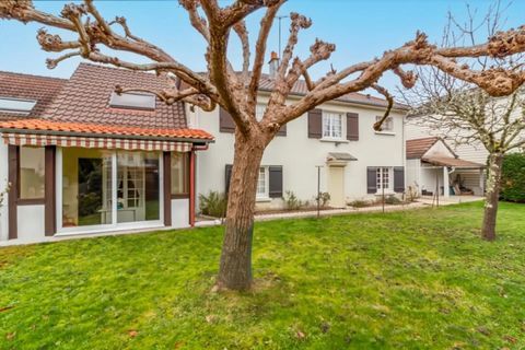   Maison de 7 pi�ces de 123 m� � Nouan-le-Fuzelier Maison - 7 pi�ce(s) - 123 m�