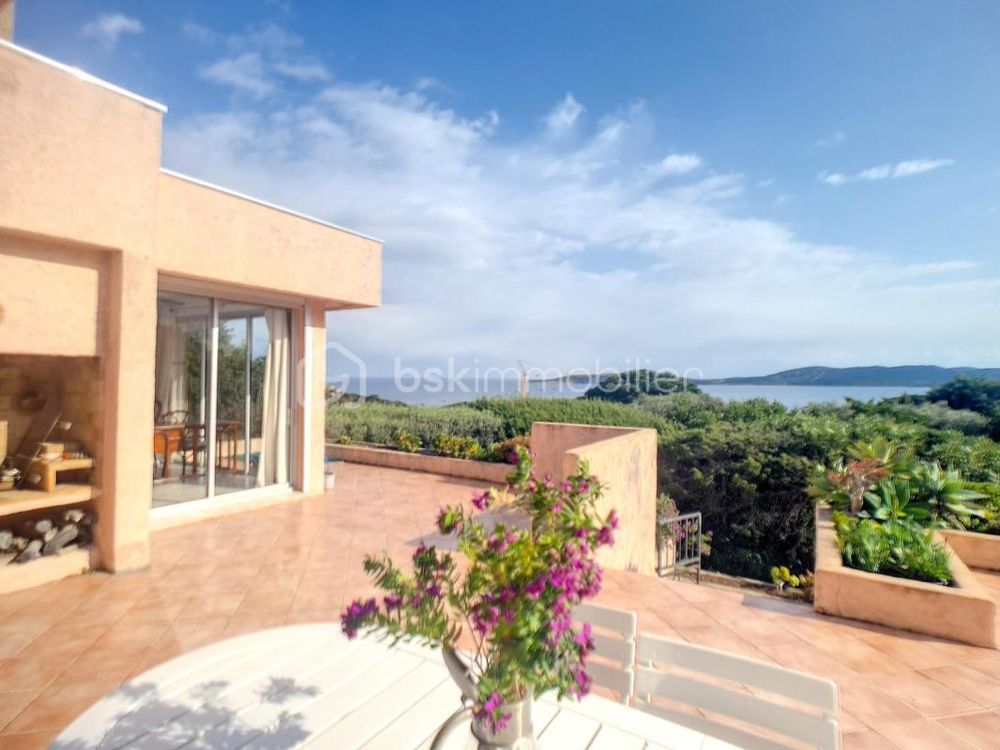� vendre  Villa Lecci (20137)