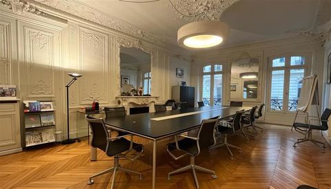 Miromesnil, bureaux de 345 m&sup2; 19946 75008 Paris