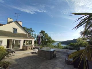  Propri�t�/ch�teau � vendre 9 pi�ces 294 m�