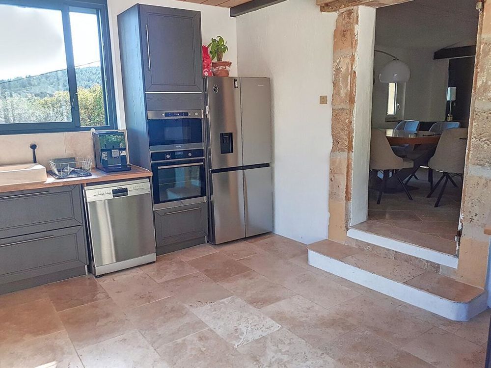 � vendre  Villa La Roquebrussanne (83136)