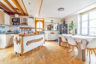  Propri�t�/ch�teau � vendre 10 pi�ces 180 m�