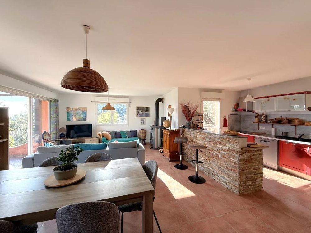 � vendre  Maison Sari-Solenzara (20145)