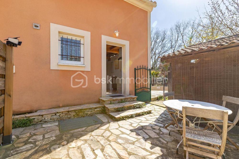 � vendre  Propri�t�/ch�teau Saussines (34160)