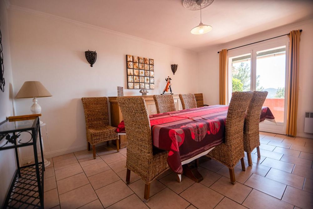 � vendre  Maison Bormes-les-Mimosas (83230)