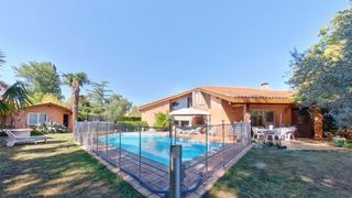  Maison � vendre 6 pi�ces 340 m�