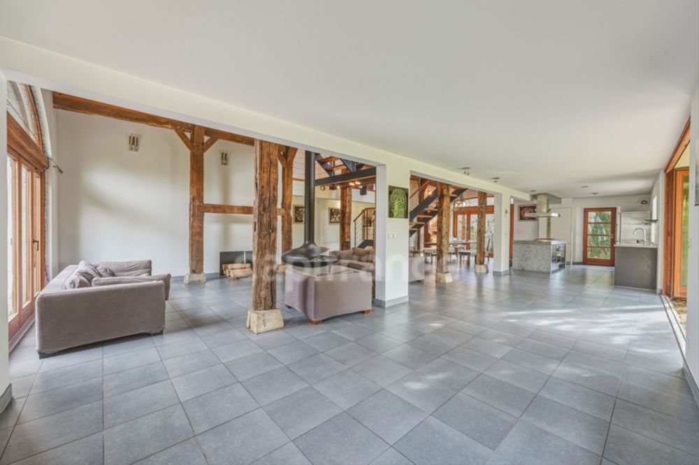 � vendre  Maison Saint-Genis-Pouilly (01630)