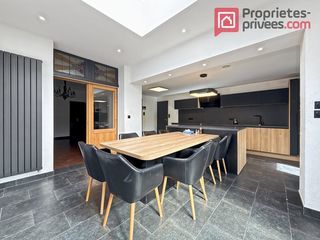  Maison � vendre 7 pi�ces 160 m�