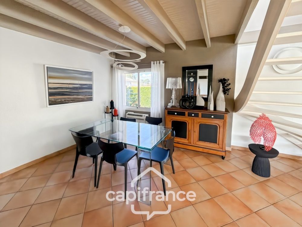 � vendre  Villa Gujan-Mestras (33470)