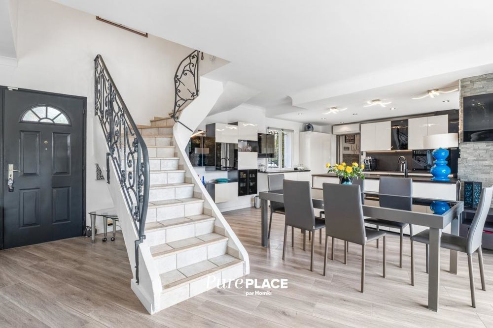 � vendre  Maison Antibes (06600)