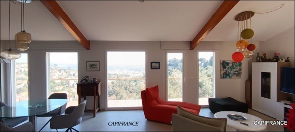 � vendre  Maison Hy�res (83400)