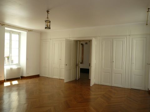   ? APPARTEMENT DE STANDING Pi�ce � Vivre Spacieuse - COGNAC Beau Quartier ? Appartement - 6 pi�ce(s) - 142 m�