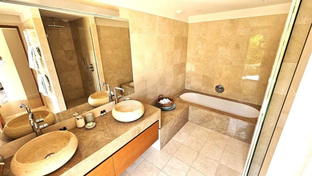 � vendre  Propri�t�/ch�teau Grimaud (83310)