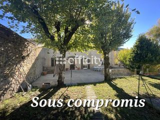  Maison � vendre 13 pi�ces 305 m�