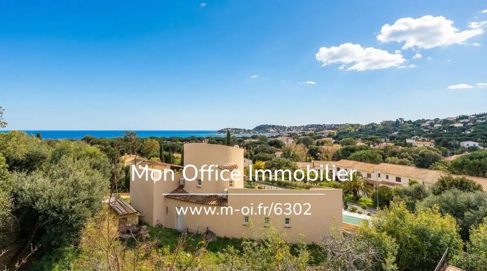 � vendre  Villa Cavalaire-sur-Mer (83240)