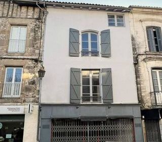  Immeuble � vendre 10 pi�ces 315 m�