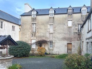  Propri�t�/ch�teau � vendre 15 + pi�ces 460 m�