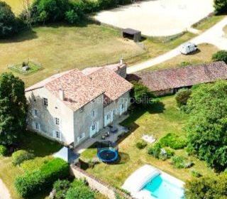  Maison � vendre 9 pi�ces 297 m�