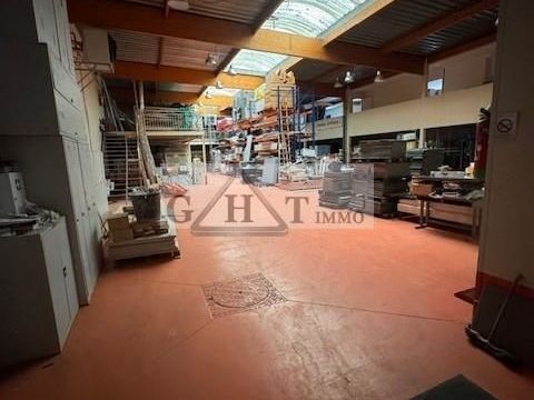 Entrep&ocirc;t bureaux de 1000 m&sup2; &agrave; vendre &agrave; Santeny 1475000 94440 Santeny