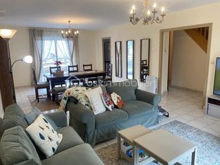  Maison � vendre 8 pi�ces 140 m�