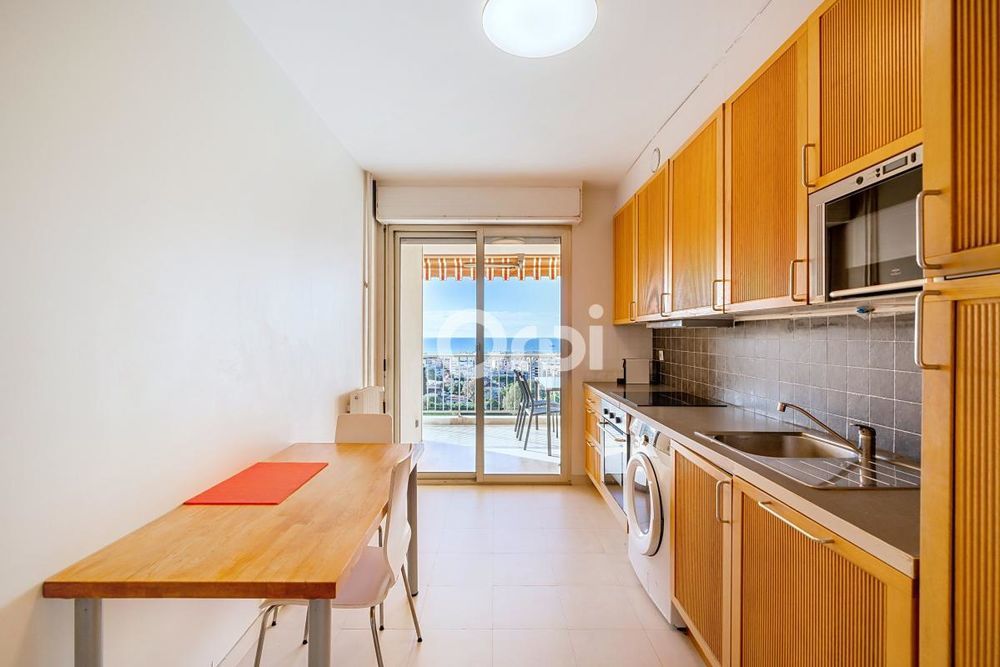 � vendre  Appartement Antibes (06600)